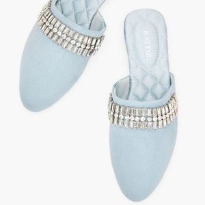 🖤JustFab Finlee Embellished Slippers 9
